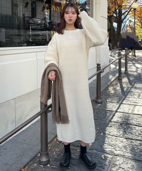 favclo.（ファブクロ）の「volume sleeve knit onepiece / ボリュームスリーブニットワンピース（ワンピース・レディース・アイボリー/ライトベージュ・FREE）」の9枚目の写真
