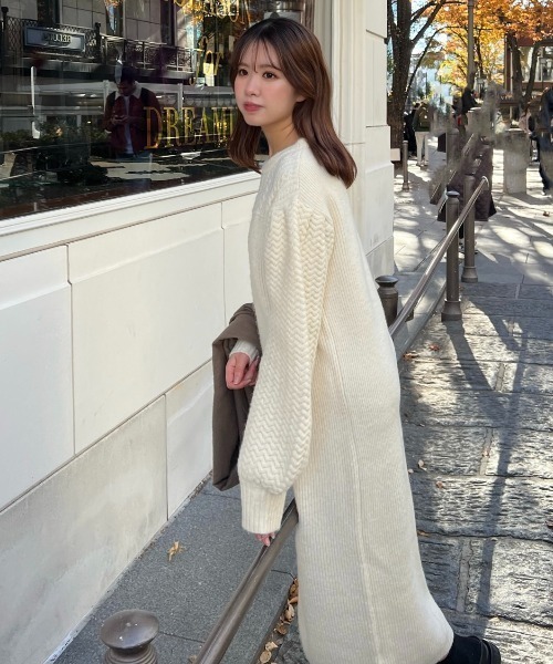 favclo.（ファブクロ）の「volume sleeve knit onepiece / ボリュームスリーブニットワンピース（ワンピース・レディース・アイボリー/ライトベージュ・FREE）」の11枚目の写真