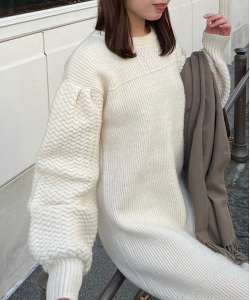 favclo.（ファブクロ）の「volume sleeve knit onepiece / ボリュームスリーブニットワンピース（ワンピース・レディース・アイボリー/ライトベージュ・FREE）」の16枚目の写真