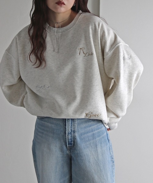 COURO(コウロ)の「ランダムリボンメタリック刺繍ルーズシルエットスウェット(スウェット・レディース・ホワイト/ブラック/チャコールグレー/グレー/ネイビー/オートミール・FREE)」の5枚目の写真