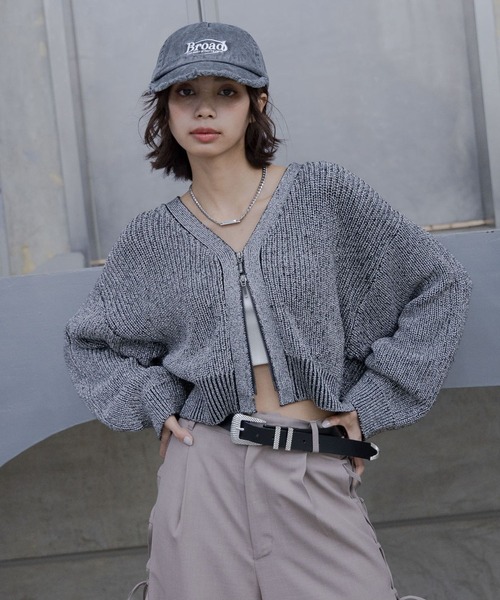 PAGEBOY（ページボーイ）の「ラメZIPショートカーディガン