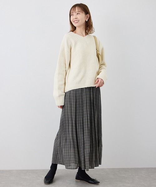 ROPE' PICNIC（ロペピクニック）の「アンジェリーナモールVネックニットプルオーバー（ニット/セーター・レディース・チャコールグレー/ブルー系その他5/キナリ・38）」の19枚目の写真