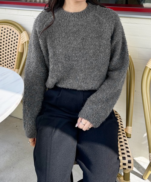 LE MORE（リモア）の「ブークレウールニット（ニット/セーター・レディース・レッド/ピンク/チャコール/アイボリー・FREE）」の3枚目の写真