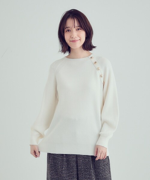 セール】【S-LL/洗える】きらっとラメが華やか 肩金ボタンニット