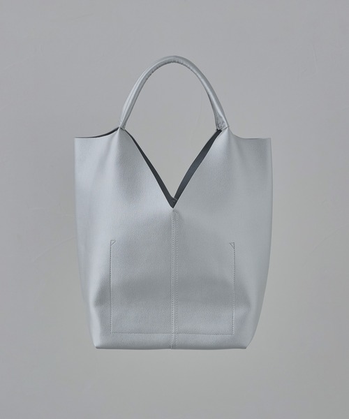 Vカットシンセティックレザートートバッグ（トートバッグ