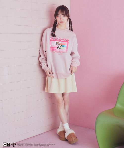 earth music&ecology(アースミュージックアンドエコロジー)の「The Powerpuff Girls/emaeLスウェット(スウェット・レディース・チャコールグレー/ピンク・FREE)」の14枚目の写真