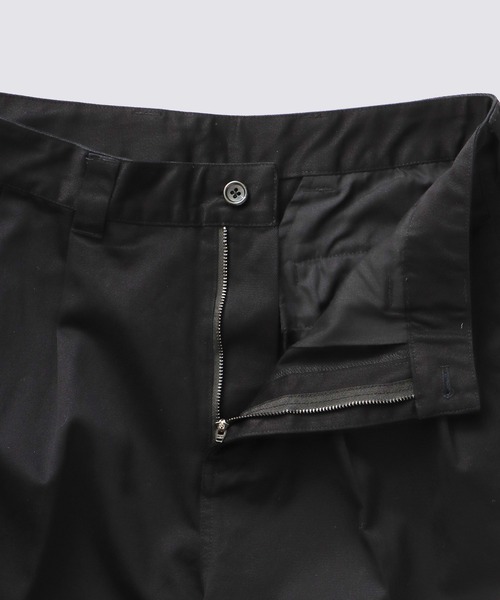FIDELITY(フィデリティ)の「2TUCK TWILL TROUSERS SHORTS / トラウザーショーツ(その他パンツ・メンズ・ベージュ/カーキ/ブラック・LARGE/MEDIUM)」の4枚目の写真