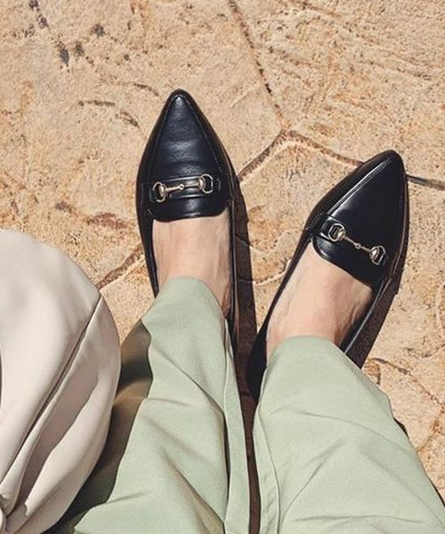 aquagarage（アクアガレージ）の「1.5cmインヒールローファー（パンプス・レディース・ホワイト系その他5/レッド系その他6/ブラック系その他3/ブラック系その他/ベージュ系その他3/ブラウン系その他2/ブラック系その他5/ブラック系その他2/グレー系その他/ブルー系その他2/ブラウン系その他/ブラウン系その他6/ベージュ系その他/ブラック系その他4/ベージュ系その他2/ブラック系その他6/ブルー系その他/ベージュ系その他6・23.0cm/23.5cm/24.5cm/22.5cm/25.5cm/21.5cm/24.0cm/25.0cm/26.0cm/22.0cm）」の6枚目の写真