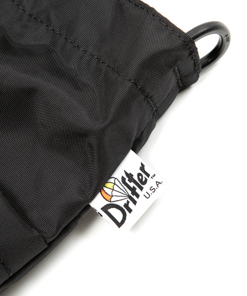 Drifter(ドリフター)の「EVERYDAY TOTE/エブリデイトート(ショルダーバッグ・レディース・ブルー/オレンジ/ブラック/ダークグリーン/レオパード/バーガンディー/レモンイエロー/グリーン系カモフラージュ・FREE)」の18枚目の写真