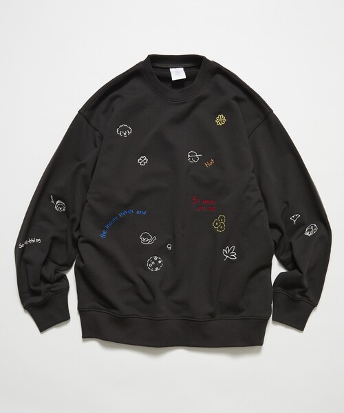 FREAK'S STORE(フリークスストア)の「tombonia/トムボニア 別注 総柄 ムック クルーネック スウェット(スウェット・メンズ・チャコールグレー/アッシュグレー/ブルー・SMALL/MEDIUM/LARGE)」の4枚目の写真