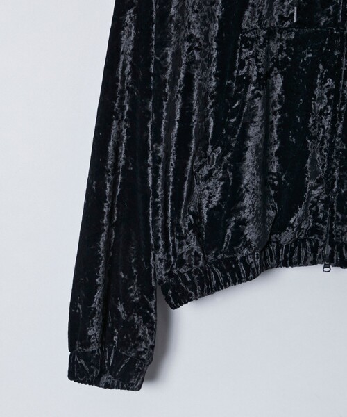 JOHN LAWRENCE SULLIVAN(ジョンローレンスサリバン)の「【JOHN LAWRENCE SULLIVAN/ジョーンローレンスサリバン】CRUSHED VELVET ZIP-UP HOODIE(パーカー・メンズ・ブラック・46/44)」の6枚目の写真