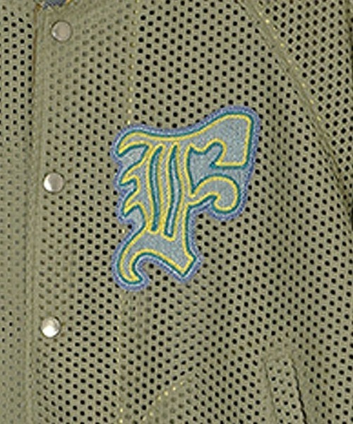 FACETASM（ファセッタズム）の「【FACETASM / ファセッタズム】MESH STADIUM JACKET / カーキ [NAT-JK-M08]（スタジャン・メンズ・カーキ・4）」の2枚目の写真