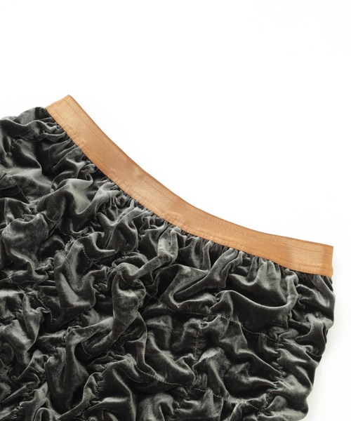 ROSE BUD(ローズバッド)の「シャーリングベロアスカート(スカート・レディース・グレー/カーキ・ONE SIZE)」の11枚目の写真