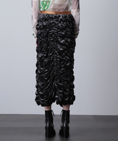 ROSE BUD(ローズバッド)の「シャーリングベロアスカート(スカート・レディース・グレー/カーキ・ONE SIZE)」の8枚目の写真