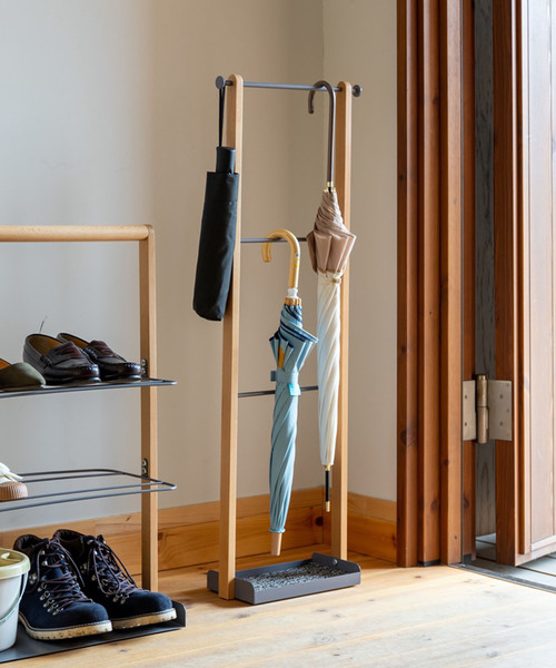 journal standard Furniture （ジャーナルスタンダードファニチャー）の「《WEB限定》【Mash/マッシュ】LIV umbrella hanger　傘　ハンガーラック（収納グッズ・レディース・ホワイト/チャコールグレー・FREE）」の2枚目の写真