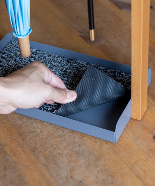 journal standard Furniture （ジャーナルスタンダードファニチャー）の「《WEB限定》【Mash/マッシュ】LIV umbrella hanger　傘　ハンガーラック（収納グッズ・レディース・ホワイト/チャコールグレー・FREE）」の7枚目の写真