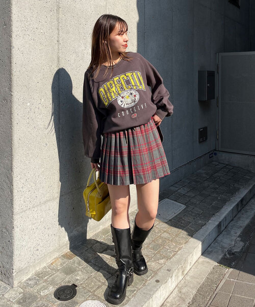CIAOPANIC(チャオパニック)の「ヴィンテージライクワッフルロゴロンTee(Tシャツ/カットソー・レディース・オフホワイト/チャコールグレー/イエロー・ONE SIZE)」の12枚目の写真