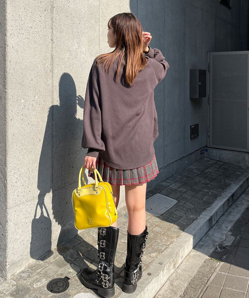CIAOPANIC(チャオパニック)の「ヴィンテージライクワッフルロゴロンTee(Tシャツ/カットソー・レディース・オフホワイト/チャコールグレー/イエロー・ONE SIZE)」の14枚目の写真