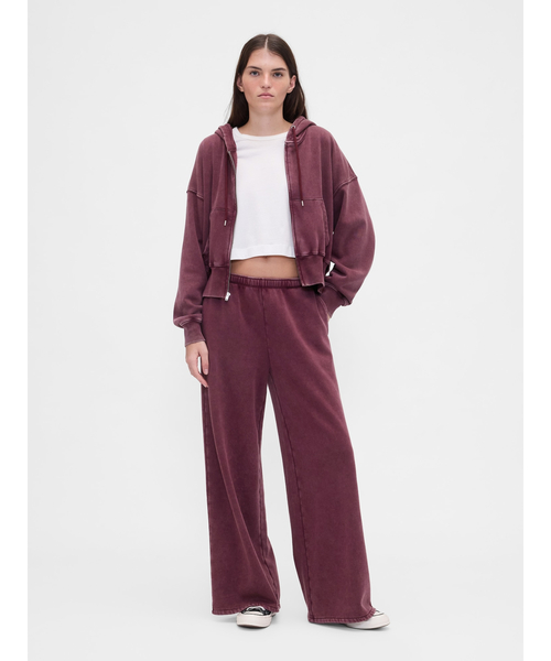 GAP(ギャップ)の「ヴィンテージソフト ジップアップ ウェッジパーカー(パーカー・レディース・ブラック/ネイビー/ブラウン/ピンク系その他/ワイン/レッド/キャメル/ブラウン系その他/レッド系その他2/イエロー/ヘザーグレー/ブラック系その他2/ブルー系その他2/ブラウン系その他2・XS/S/M/L/XL/XXS)」の22枚目の写真