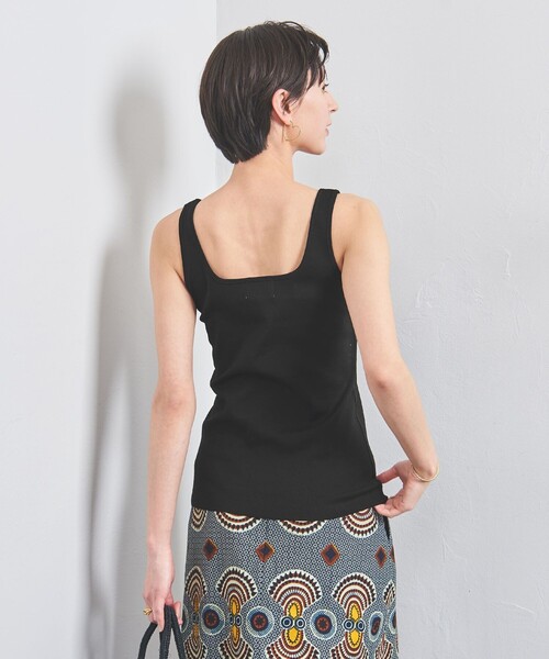 UNITED ARROWS（ユナイテッドアローズ）の「コットン スクエア タンクトップ（タンクトップ・レディース・ブラック/ホワイト・FREE）」の2枚目の写真