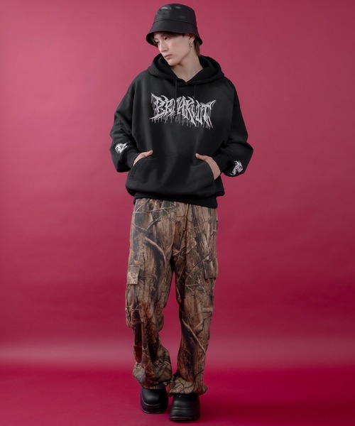 improves（インプローブス）の「ロゴ刺しゅう スウェット プルパーカー（パーカー・メンズ・ブラウン/ブラック/ピンク・LARGE/MEDIUM）」の8枚目の写真