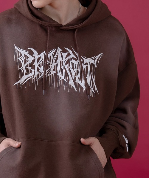 improves（インプローブス）の「ロゴ刺しゅう スウェット プルパーカー（パーカー・メンズ・ブラウン/ブラック/ピンク・LARGE/MEDIUM）」の10枚目の写真