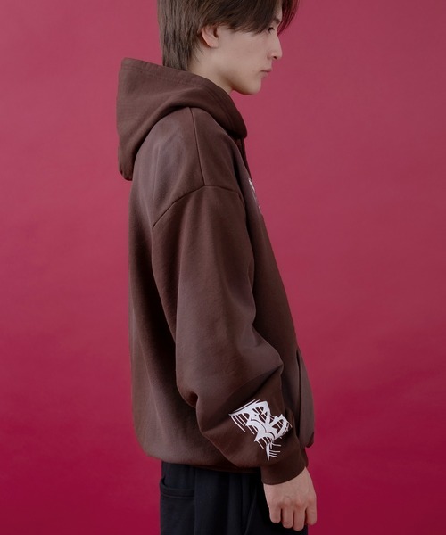 improves（インプローブス）の「ロゴ刺しゅう スウェット プルパーカー（パーカー・メンズ・ブラウン/ブラック/ピンク・LARGE/MEDIUM）」の11枚目の写真