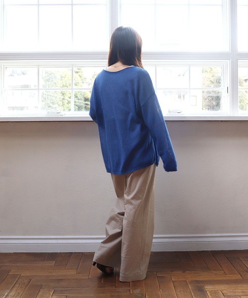 Jines(ジネス)の「TSUMUGI和紙前後2wayルーズニット(ニット/セーター・レディース・ブルー/ピンク/ネイビー/ベージュ/グリーン・38)」の17枚目の写真