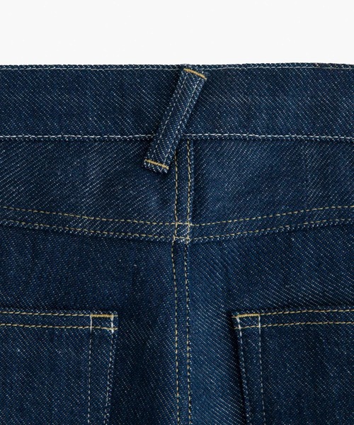 COSMIC WONDER(コズミックワンダー)の「Natural indigo-dyed hand-woven denim pants(デニムパンツ・レディース・インディゴブルー・0/1/3)」の15枚目の写真