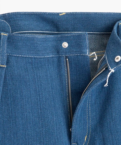 COSMIC WONDER(コズミックワンダー)の「Natural indigo-dyed hand-woven denim pants(デニムパンツ・レディース・インディゴブルー・0/1/3)」の22枚目の写真
