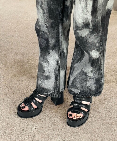 ASH（アッシュ）の「ASH/アッシュ【MINA】チャンキーヒールベルトサンダル 厚底 10cmヒール（サンダル・レディース・ブラック・35/36/37/38）」の10枚目の写真