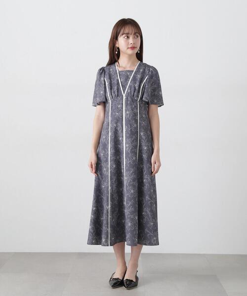 PROPORTION BODY DRESSING(プロポーションボディドレッシング)の「配色ライン花柄ワンピース / 1215140412(ワンピース・レディース・ダークグレー/ホワイト系その他/ブルー・SMALL/MEDIUM/P/S)」の18枚目の写真