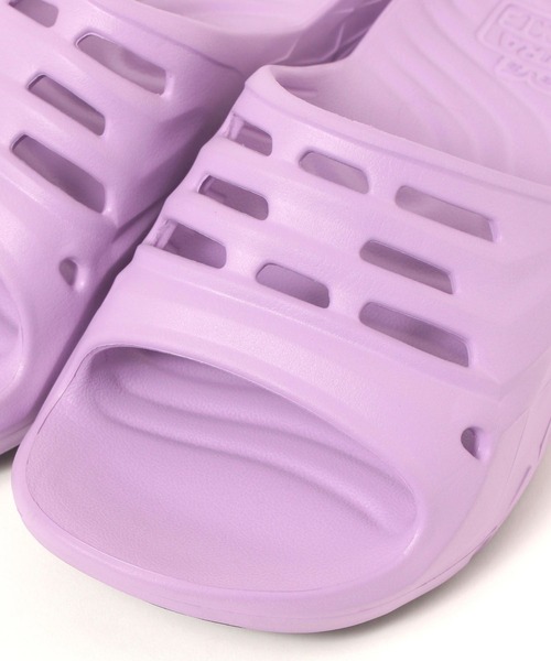 Teva（テバ）の「【Teva(テバ)】APRETRAIL SLIDE（サンダル・レディース・ブラック/パープル・24/23）」の6枚目の写真