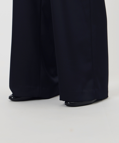 IENA(イエナ)の「ウォッシャブル サテン スラックス(スラックス・レディース・ネイビー/ホワイト・34/36/38)」の8枚目の写真