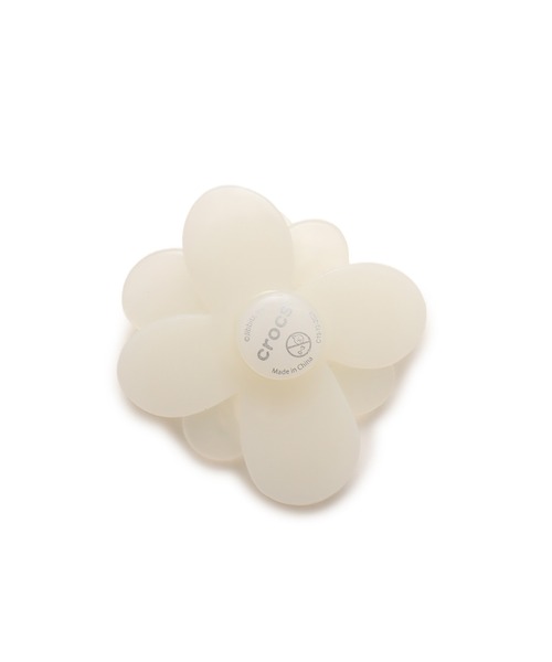 crocs(クロックス)の「crocs Blooming White Flower 1 / クロックス ブルーミング ホワイト フラワー 1(シューズアクセサリー・レディース・ホワイト・FREE)」の2枚目の写真