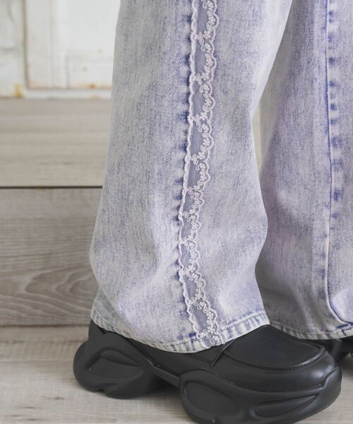 ems excite（エムズエキサイト）の「レース付きデニムPT（デニムパンツ・レディース・ライトブルー/ブラック/ピンク系その他・FREE）」の13枚目の写真