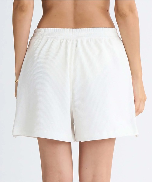 ROXY(ロキシー)の「SEASIDE BLUE SHORTS /ロキシーワッフルボードショーツ(水着)(水着・レディース・ターコイズブルー/ブラック/ホワイト・SMALL/MEDIUM/LARGE)」の8枚目の写真