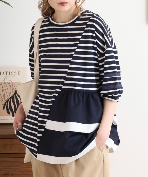 EGLANTINE(エグランティーヌ)の「EGLANTINE アシンメトリー切替フレアカットソー(Tシャツ/カットソー・レディース・ブラック/シルバーグレー/オフホワイト/ネイビー×ホワイト/ホワイト×ブラック・40)」の20枚目の写真