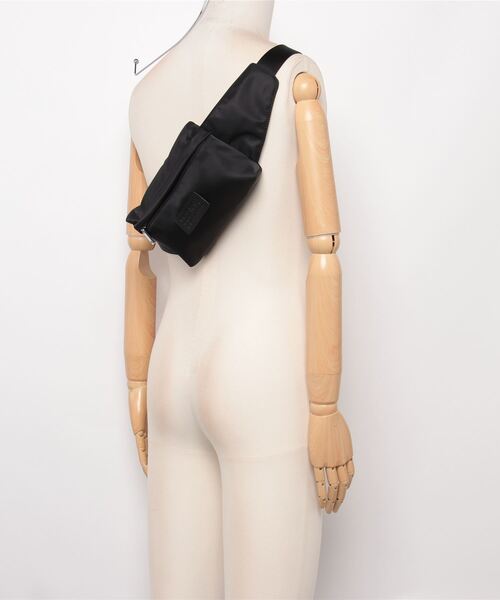 MM6 MAISON MARGIELA MYLON POCKETS BELT BAG SB5WB0001（ボディ