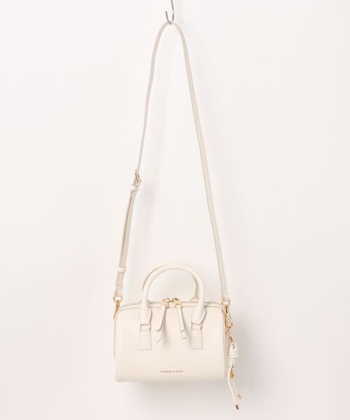 台湾 CHARLES&KEITH Everleigh ボウリングバッグ CHARLES & KEITH Everleigh エベルレイ ボウリングバッグ