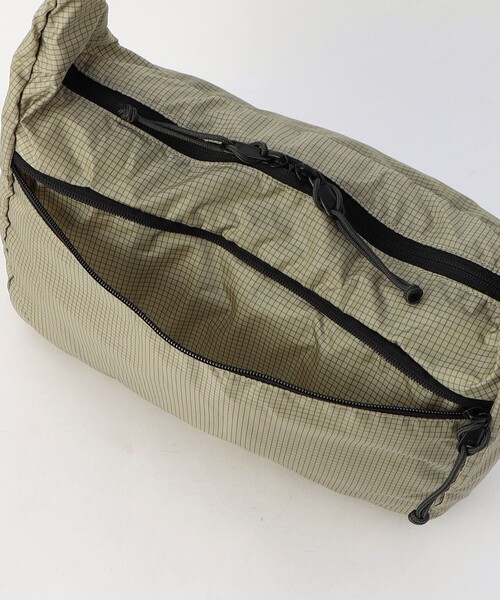 MYSTERY RANCH(ミステリーランチ)の「MYSTERY RANCH/ミステリーランチ Indie/ インディ(ショルダーバッグ・メンズ・ブラック/グレー/ベージュ・ONE SIZE)」の10枚目の写真