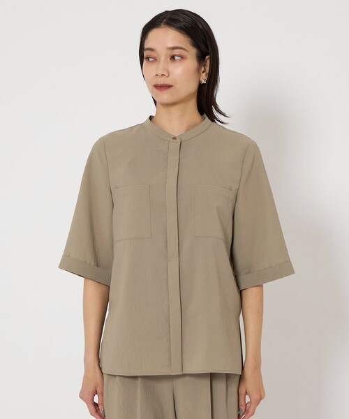 green label relaxing(グリーンレーベルリラクシング)の「ドライポリ ポケット ショートスリーブ シャツ -マシンウォッシャブル-(シャツ/ブラウス・レディース・オフホワイト/オリーブ/ダークグレー・FREE)」の14枚目の写真