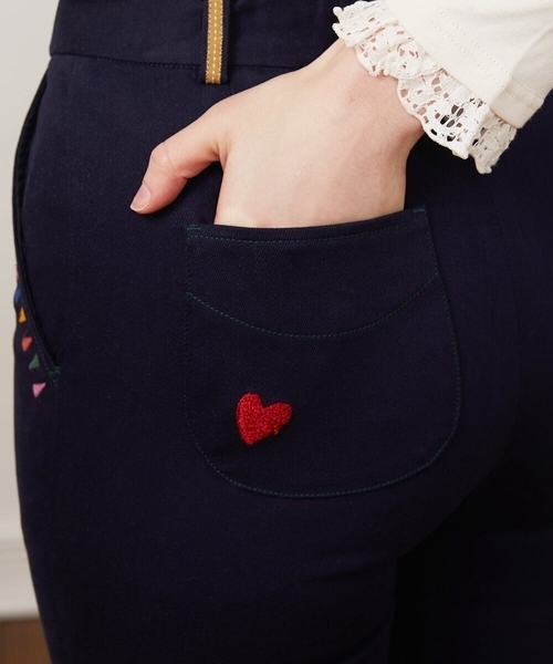 Jocomomola(ホコモモラ)の「Bandera 刺繍ツイルストレッチパンツ(その他パンツ・レディース・サンドベージュ/ネイビー・40/42)」の8枚目の写真