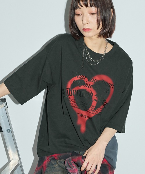 Anchor Smith(アンカー スミス)の「スプレーグラフィックプリント アソート メッセージ半袖Tシャツ(Tシャツ/カットソー・レディース・オフホワイト/ピンク/ホワイト系/ブラック系/スミクロ・M/L)」の7枚目の写真