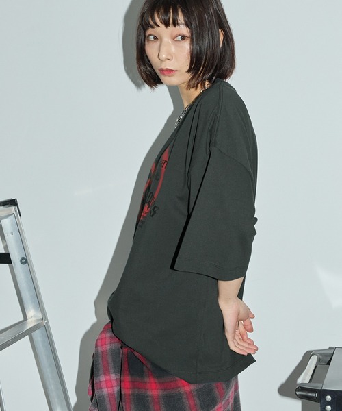 Anchor Smith(アンカー スミス)の「スプレーグラフィックプリント アソート メッセージ半袖Tシャツ(Tシャツ/カットソー・レディース・オフホワイト/ピンク/ホワイト系/ブラック系/スミクロ・M/L)」の9枚目の写真