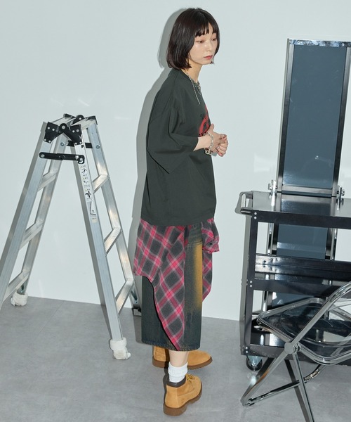 Anchor Smith(アンカー スミス)の「スプレーグラフィックプリント アソート メッセージ半袖Tシャツ(Tシャツ/カットソー・レディース・オフホワイト/ピンク/ホワイト系/ブラック系/スミクロ・M/L)」の13枚目の写真