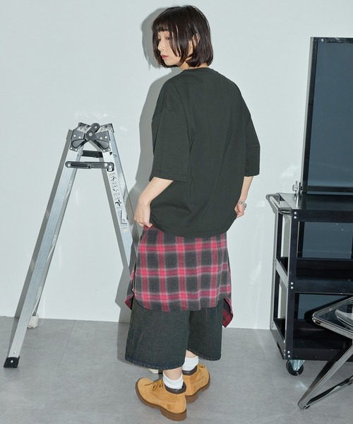 Anchor Smith(アンカー スミス)の「スプレーグラフィックプリント アソート メッセージ半袖Tシャツ(Tシャツ/カットソー・レディース・オフホワイト/ピンク/ホワイト系/ブラック系/スミクロ・M/L)」の14枚目の写真