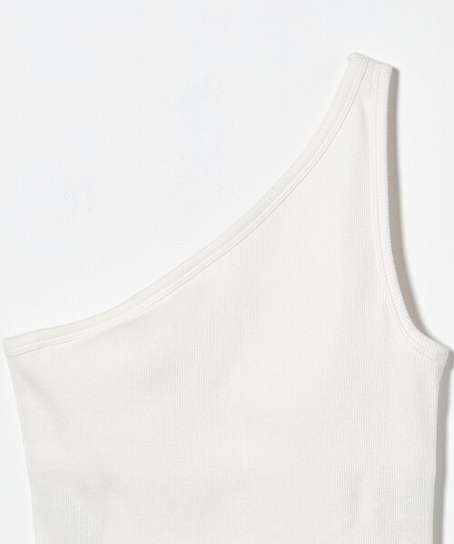 ATTISESSION(アティセッション)の「<ATTISESSION>コットン テレコ ワンショルダ― トップス(キャミソール・レディース・オフホワイト/ネイビー・FREE)」の19枚目の写真