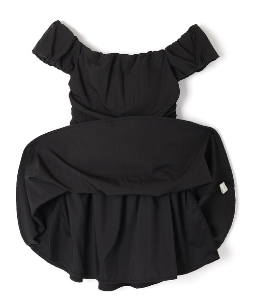 M DOLLY(エムドリー)の「cotton flare mini dress/オフショルダーシャーリングフレアミニドレス(ワンピース・レディース・ホワイト/ブラック・S/M)」の18枚目の写真