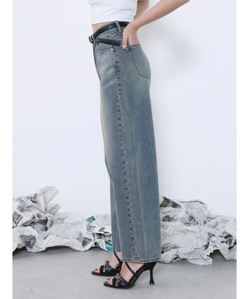 EATME（イートミー）の「カーブシルエットデニムパンツ（デニムパンツ・レディース・ブルー/ライトブルー・MEDIUM/SMALL）」の4枚目の写真